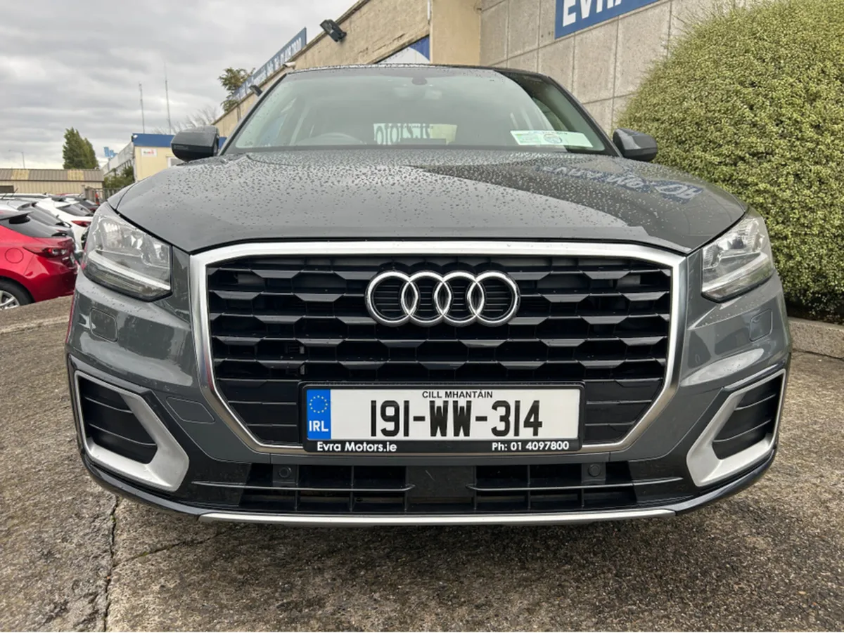 Audi Q2 1.0 TFSI 116BHP SE 5DR **SUNROOF** AIR CON - Image 2