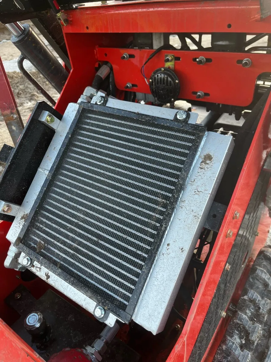 Skid steer - Image 3