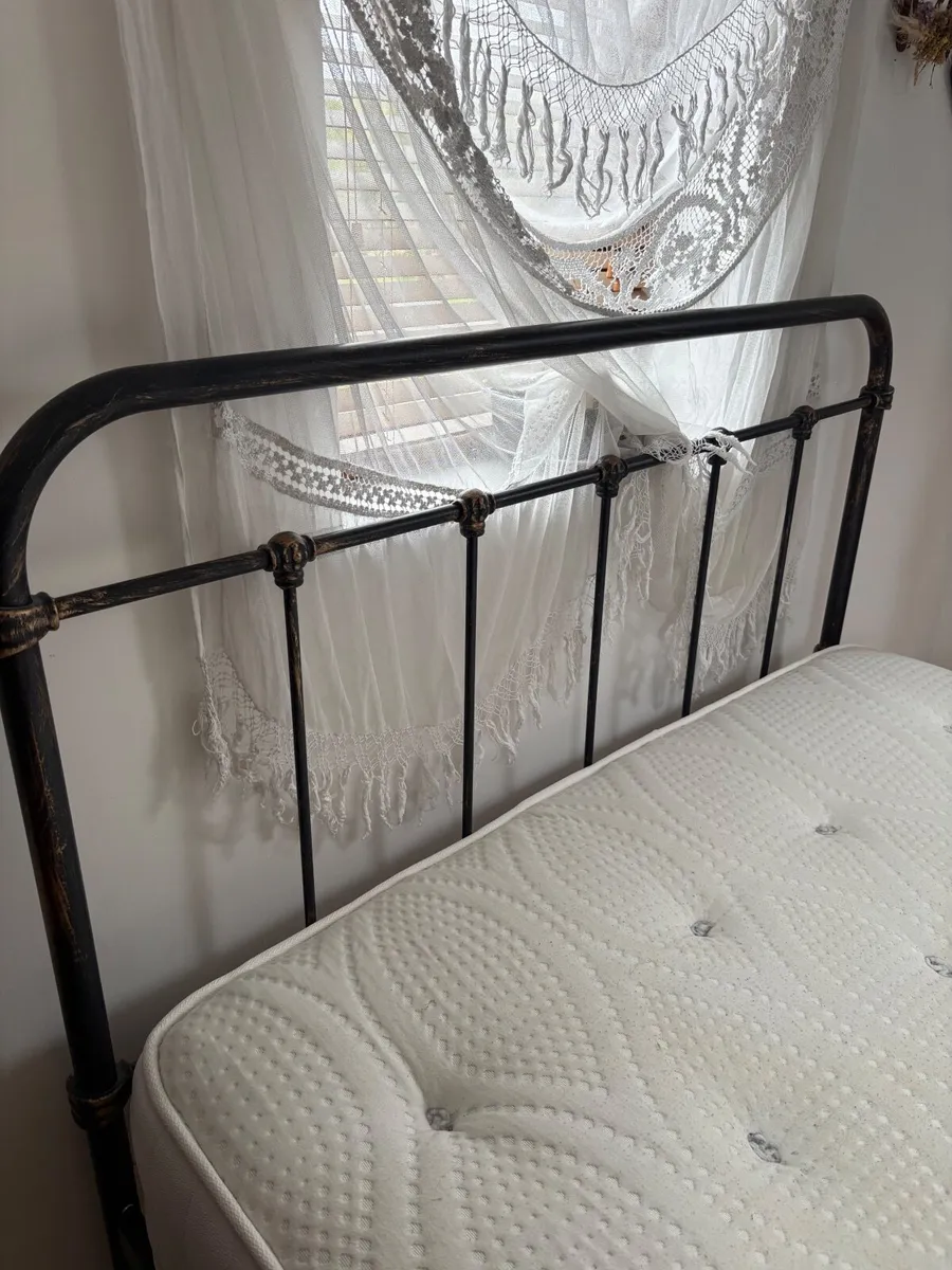 King size metal bed and matress - Image 4