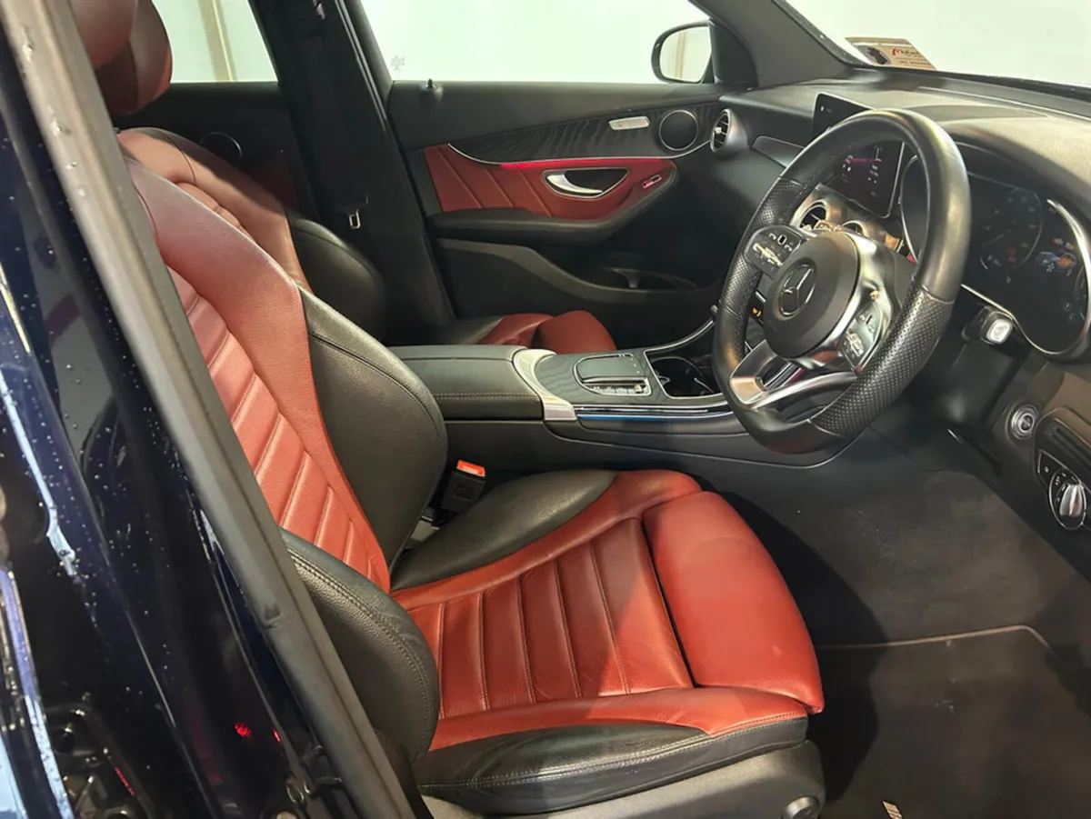 Mercedes-Benz GLC 300 DE 4MAT 4MATIC 5DR AUTO - Image 2