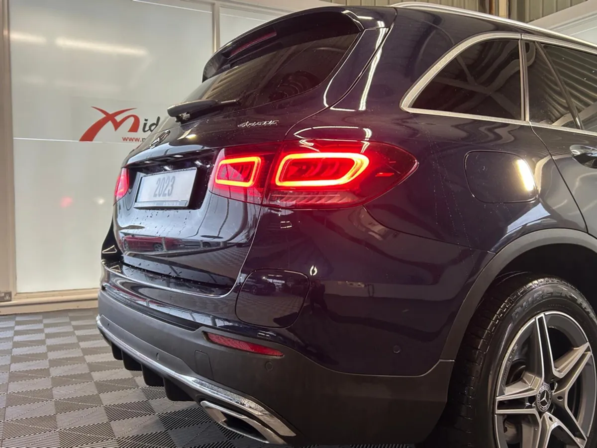 Mercedes-Benz GLC 300 DE 4MAT 4MATIC 5DR AUTO - Image 3