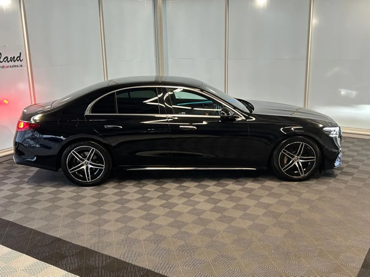 Mercedes-Benz E-Class AMG LNE PREMIUM*VIEW PICTURE - Image 4
