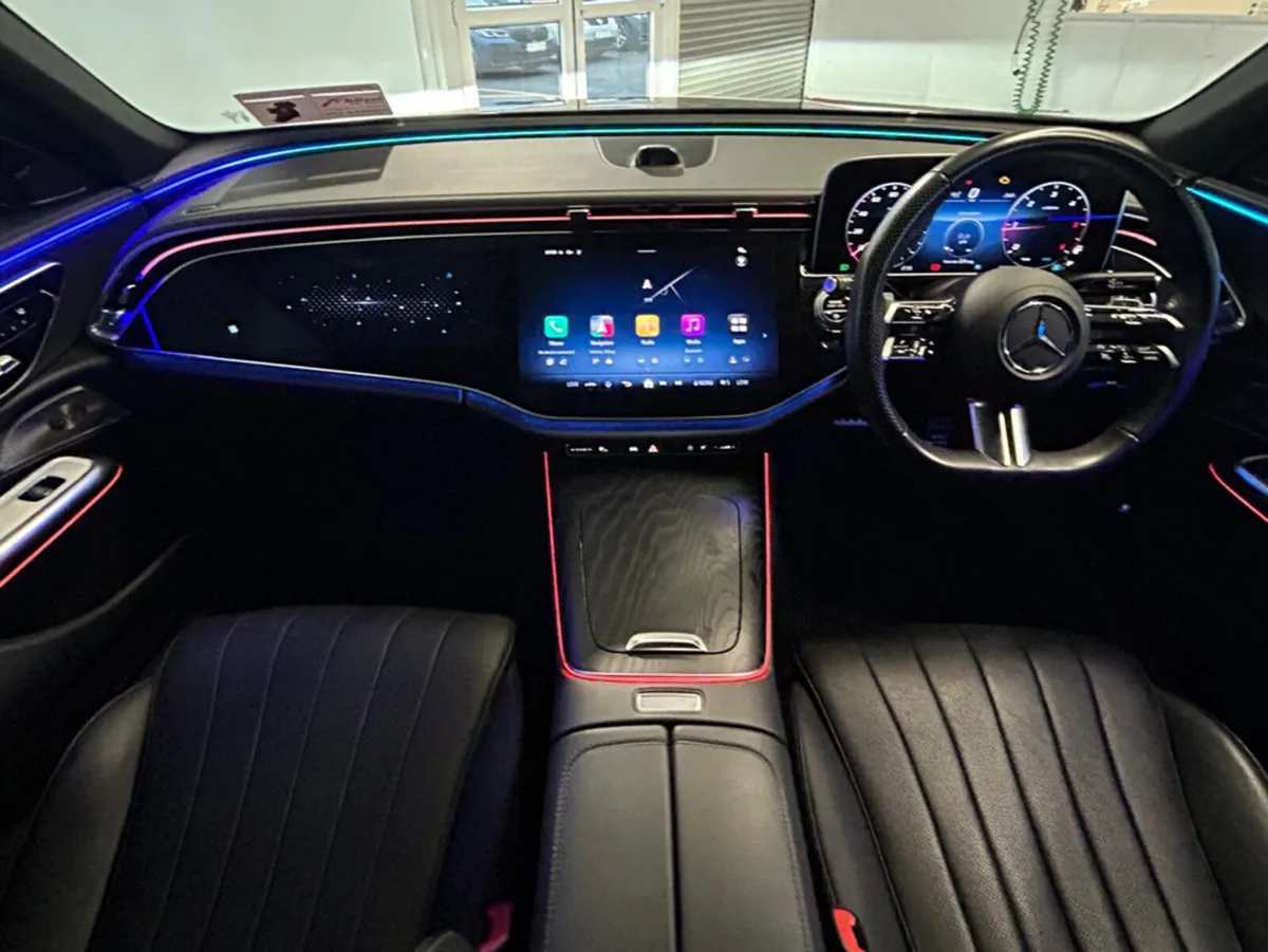 Mercedes-Benz E-Class AMG LNE PREMIUM*VIEW PICTURE - Image 2