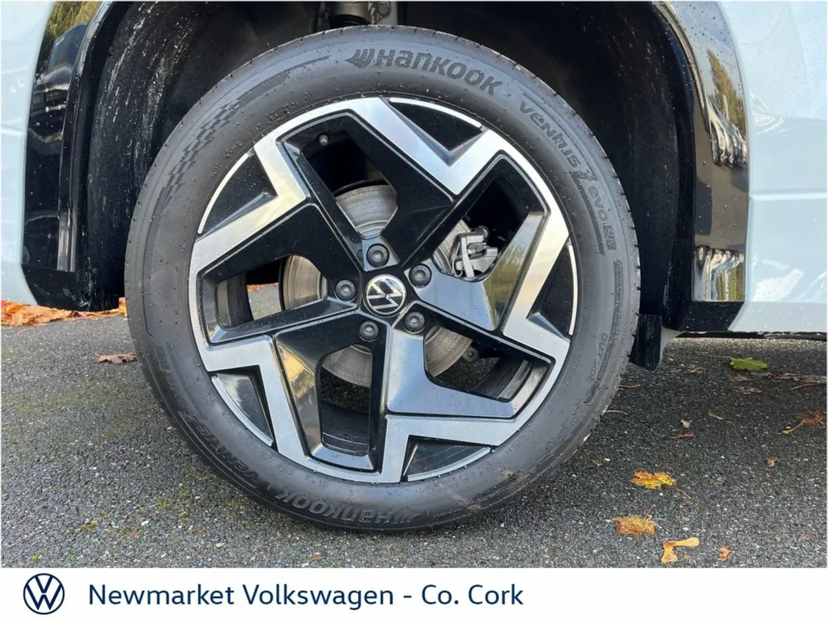 Volkswagen Tayron R-line 75 2.0tdi 150BHP DSG Aut - Image 2