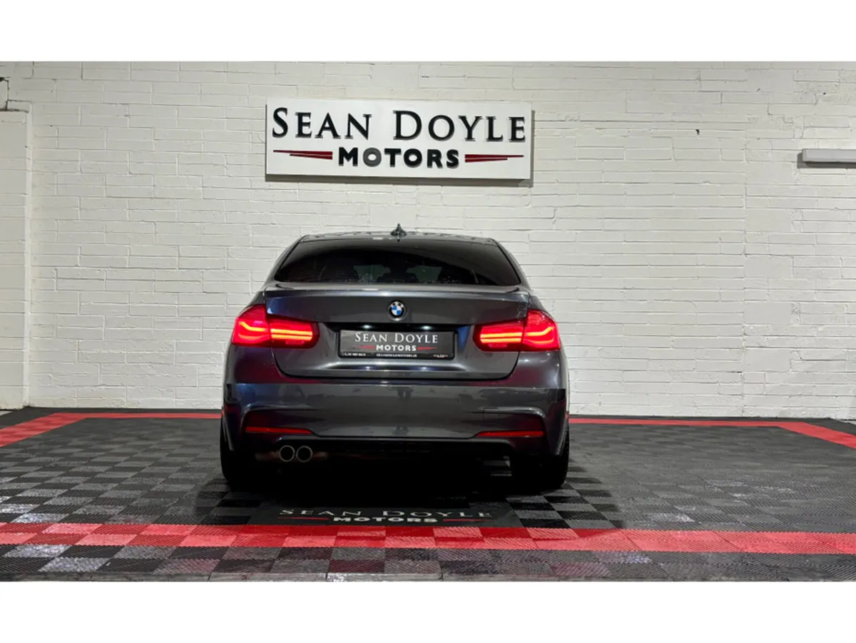 BMW 3-Series 330E M SPORT SHADOW EDITION AUTO - Image 4