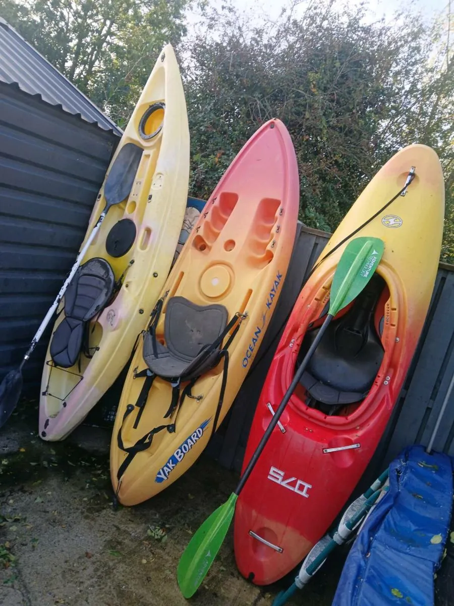 KAYAKS - Image 2