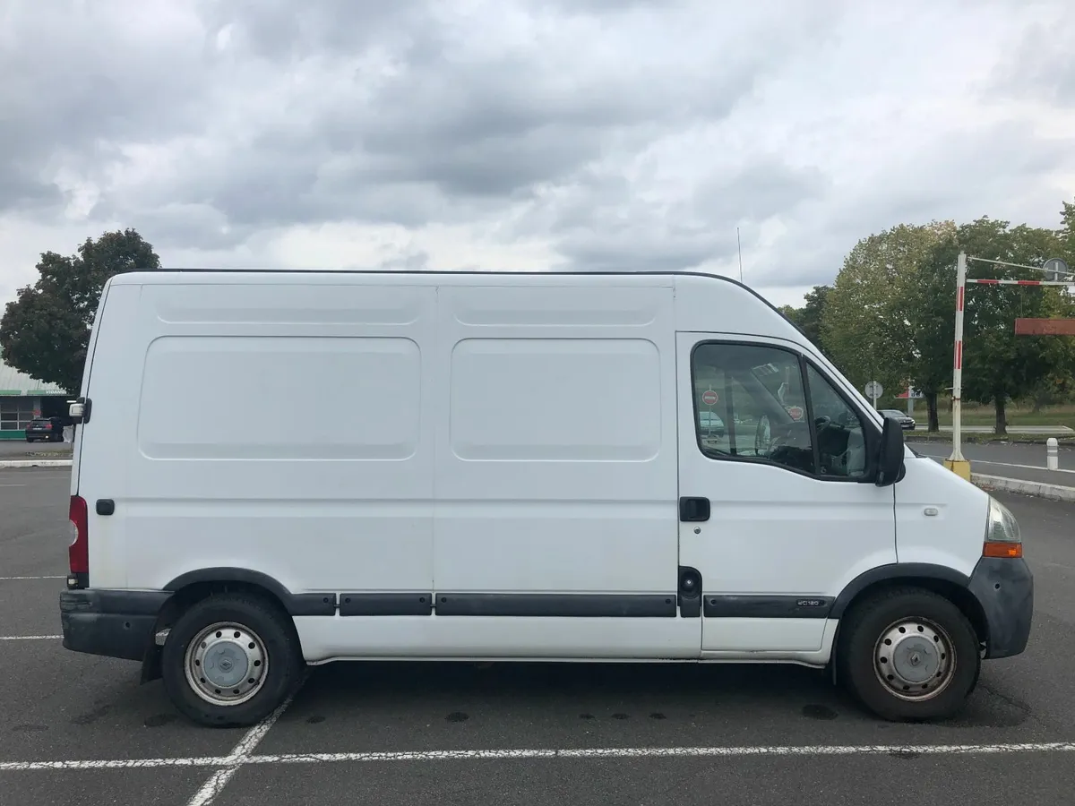 Renault Master II 2008 165k km CVRT 05/2026 - Image 2