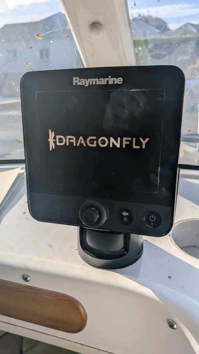 Raymarine dragonfly 6 fishfinder / chartplotter - Image 2