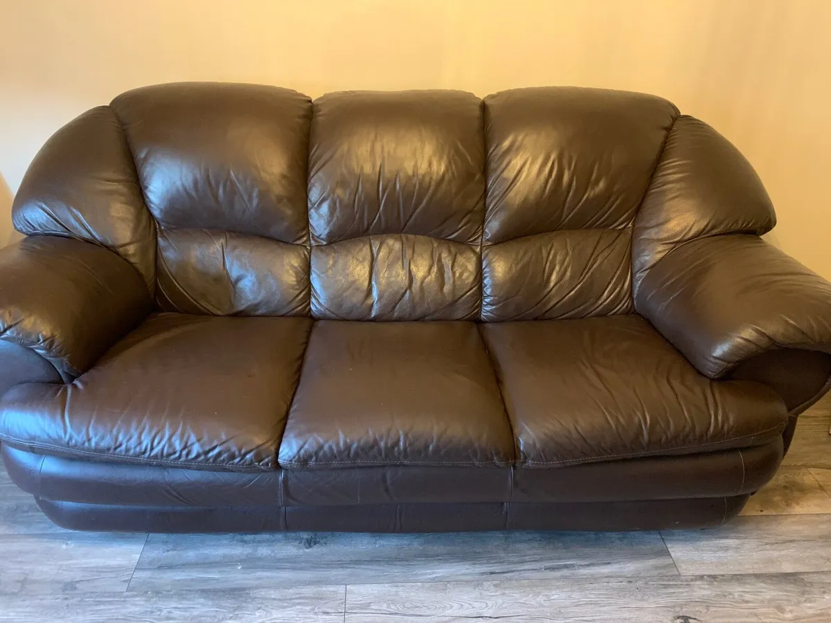 Leather sofa - Image 3