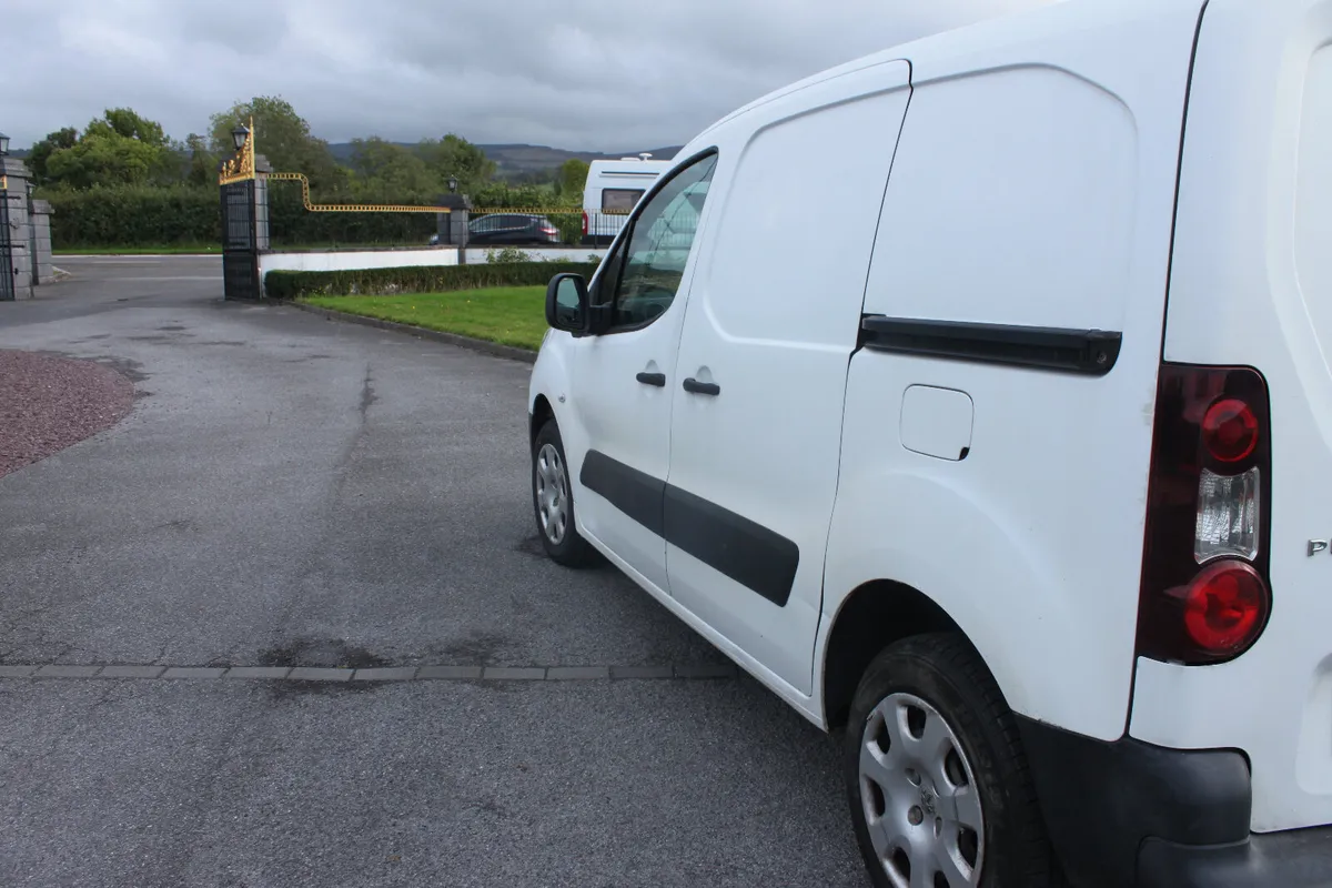 Peugeot Partner 1.6 HDI,  2013 - Image 4