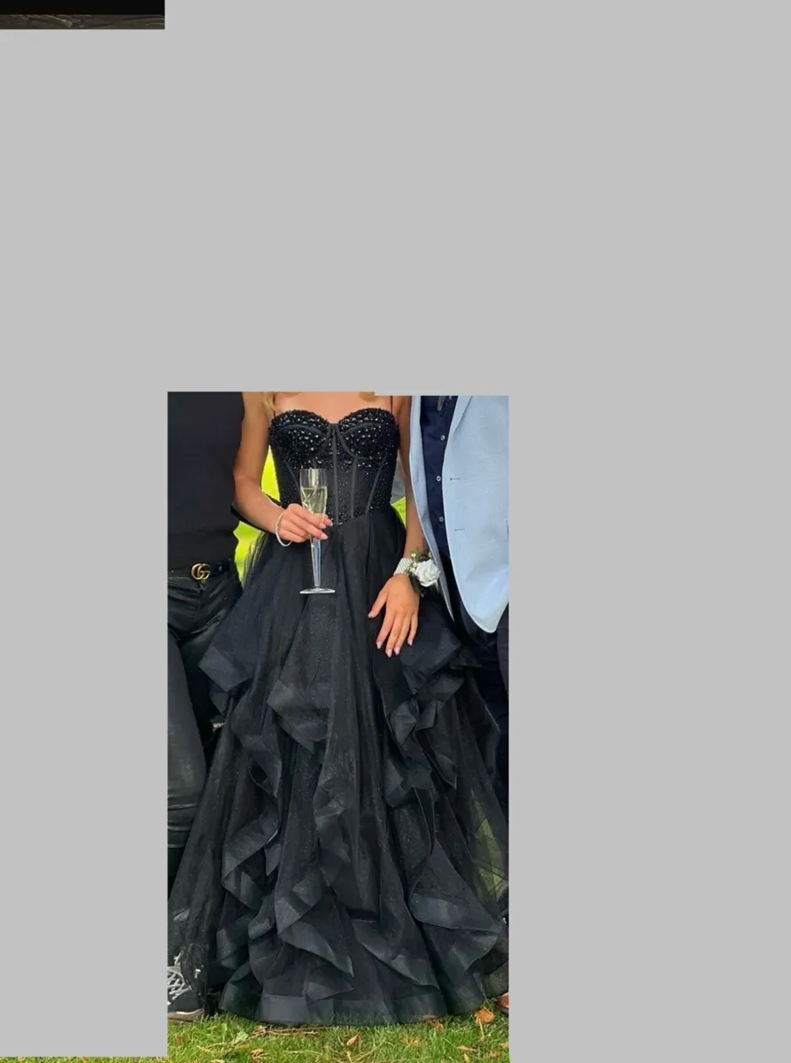 Dani’s closet Hollywood debs dress - Image 1