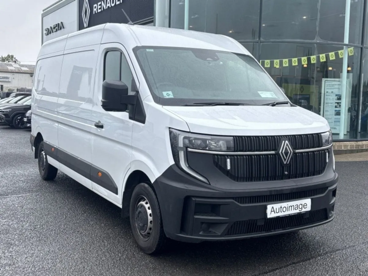 Renault Master 251CW446 - Image 1