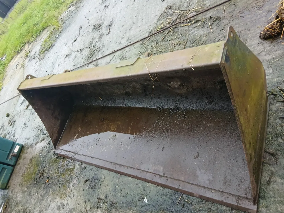 Loader Bucket - Image 1