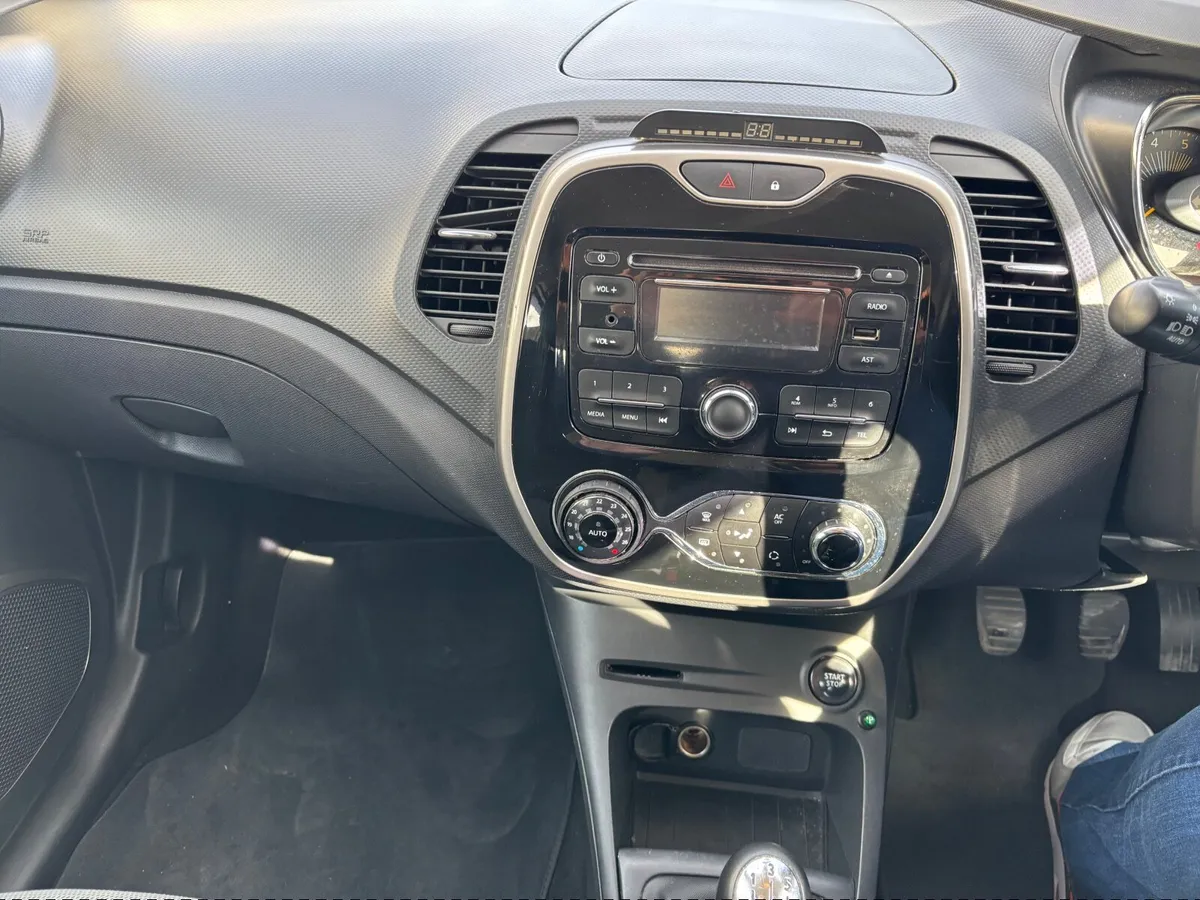 Renault Captur 2015 - Image 4