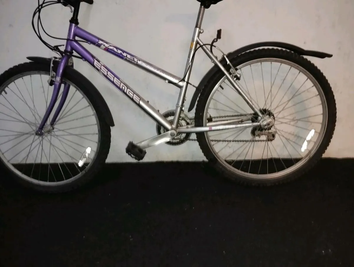 Ladies 26inch bike - Image 2