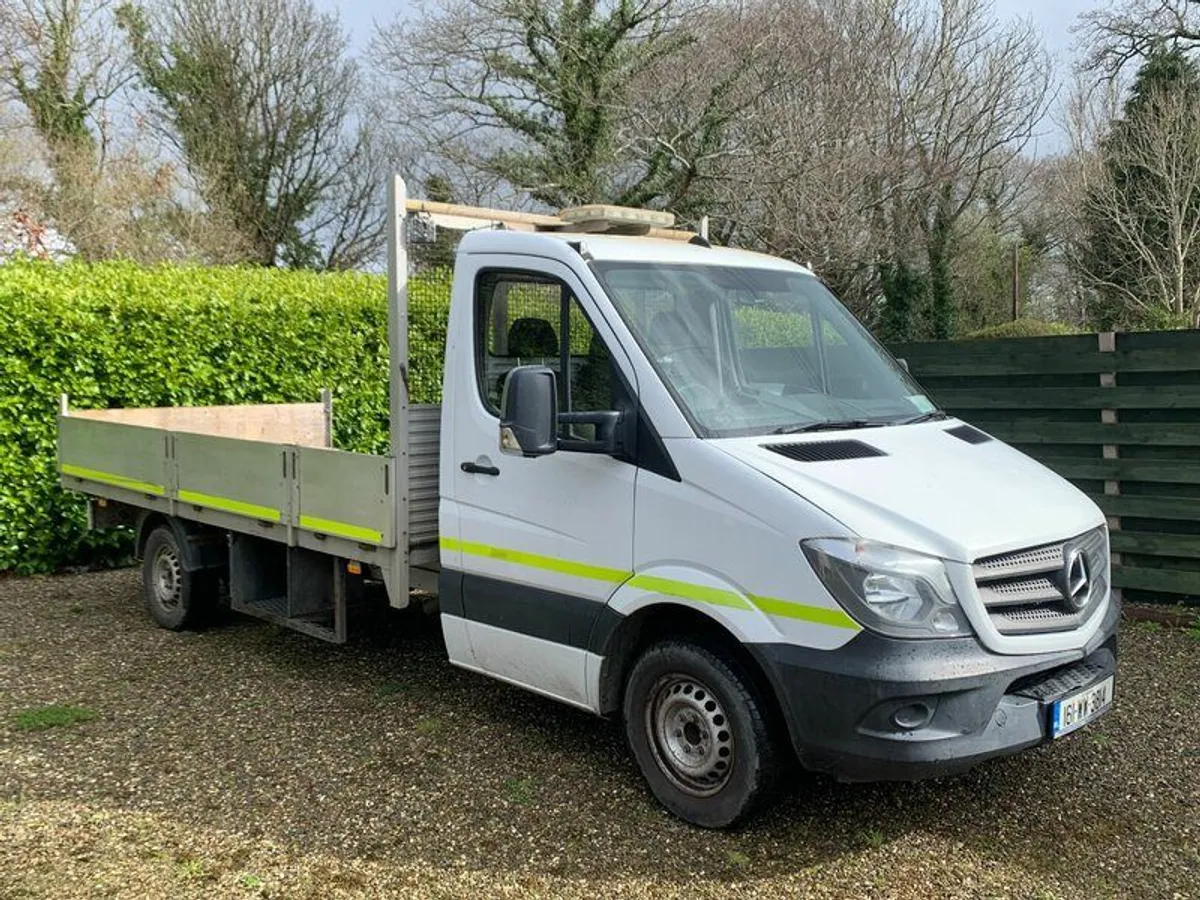 2016 Mercedes-Benz Sprinter - Image 2