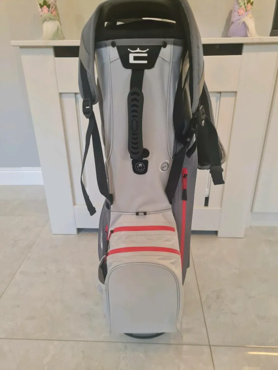Cobra Waterproof Golf Bag - Image 4