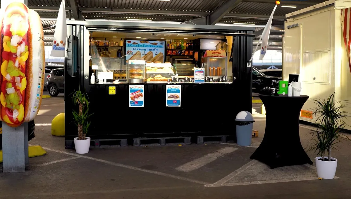 Pub Container with a Modern Twist - Image 3