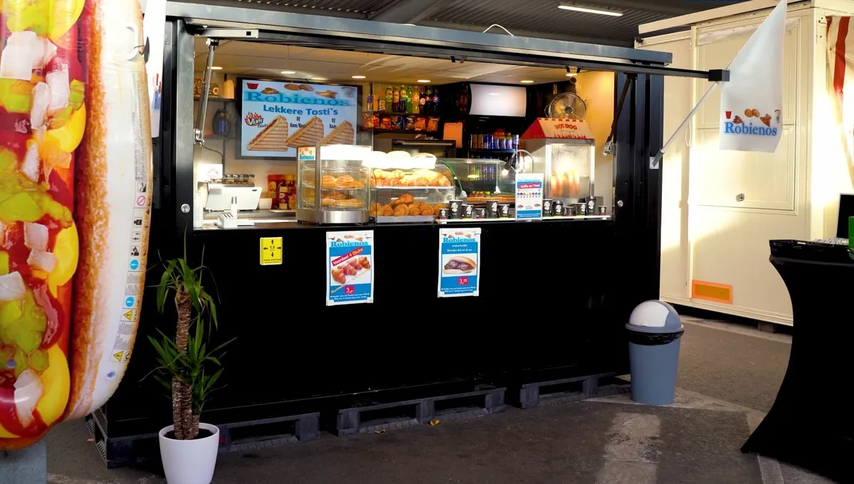 Pub Container with a Modern Twist - Image 4
