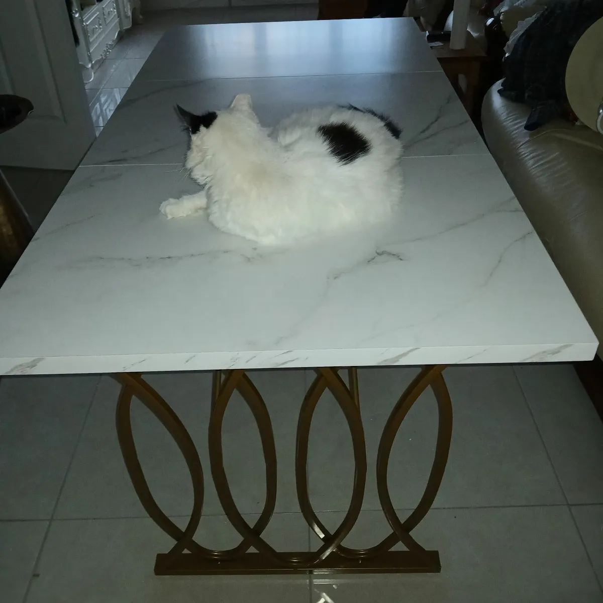 Dining Room Table - Image 4