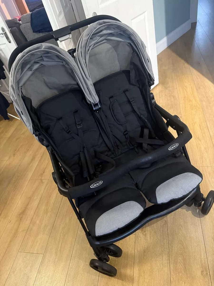 Double Pram - Image 3