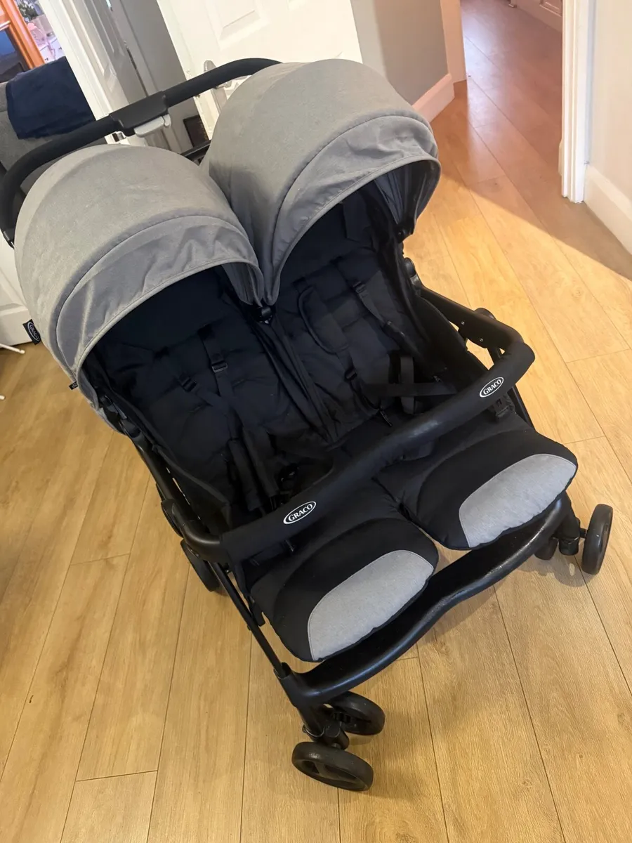 Double Pram - Image 4