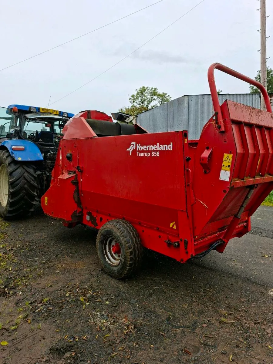 Kverneland straw bedder/chopper - Image 4