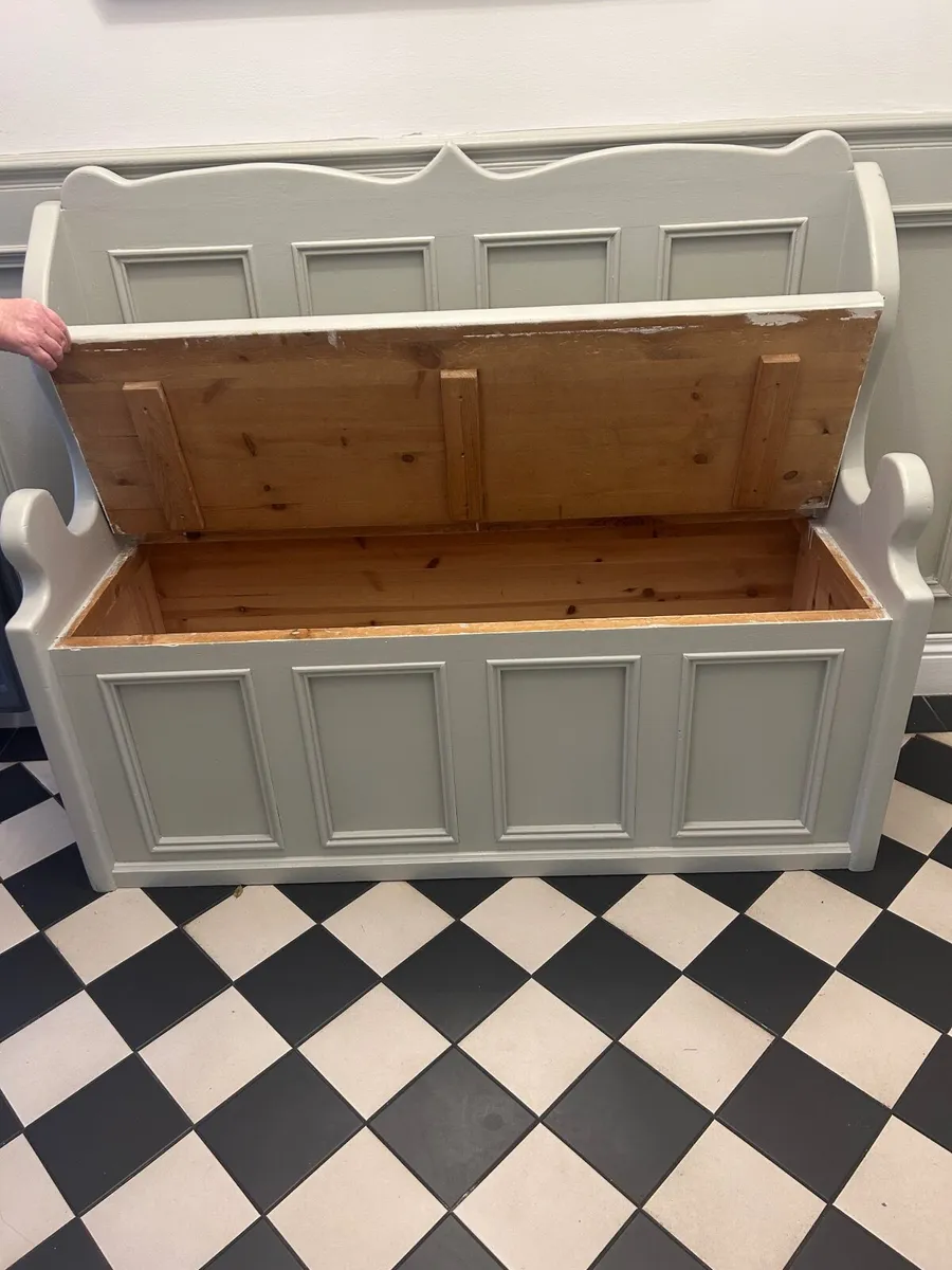 Bench Seat with Storage - Image 2