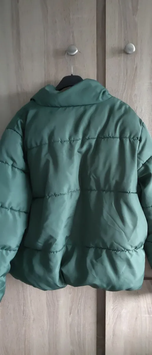 VILA bottle green jacket size M - Image 2