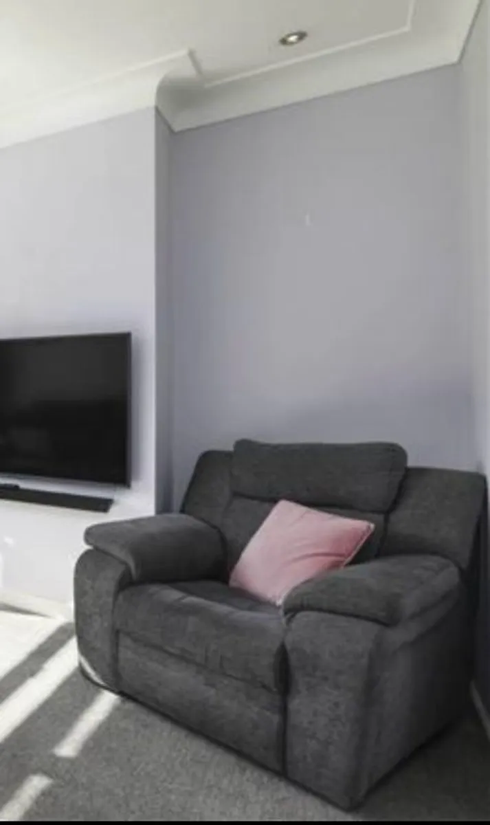 Powered Recliner's - Image 2