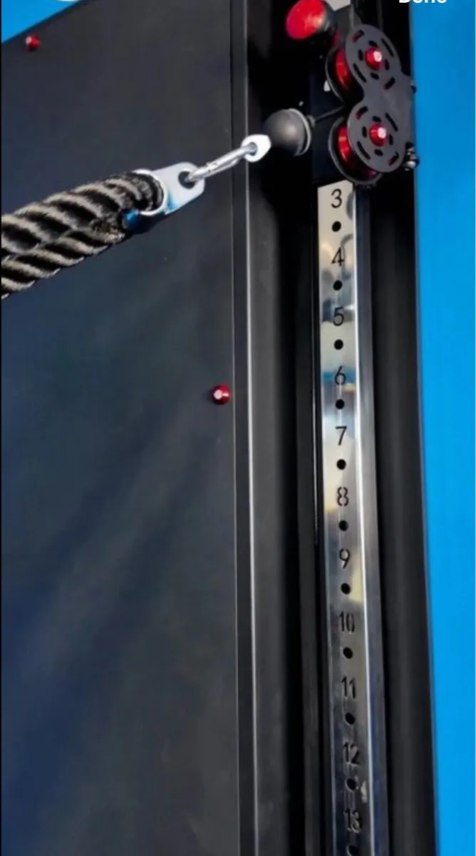 Slimline Cable Crossover 2 x 100kg stacks (new) - Image 3