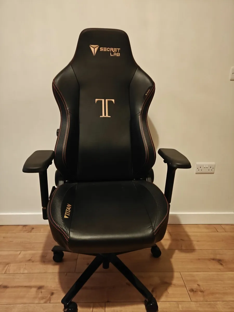 Secretlab Titan 2020 Series Gaming/Office Chair - Image 1