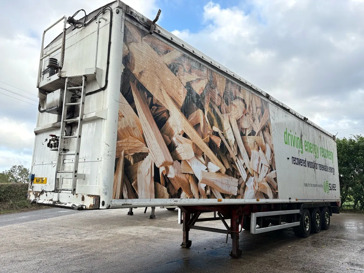 2013 BMI 130 CuYard Triaxle Walking Floor Trailer - Image 2