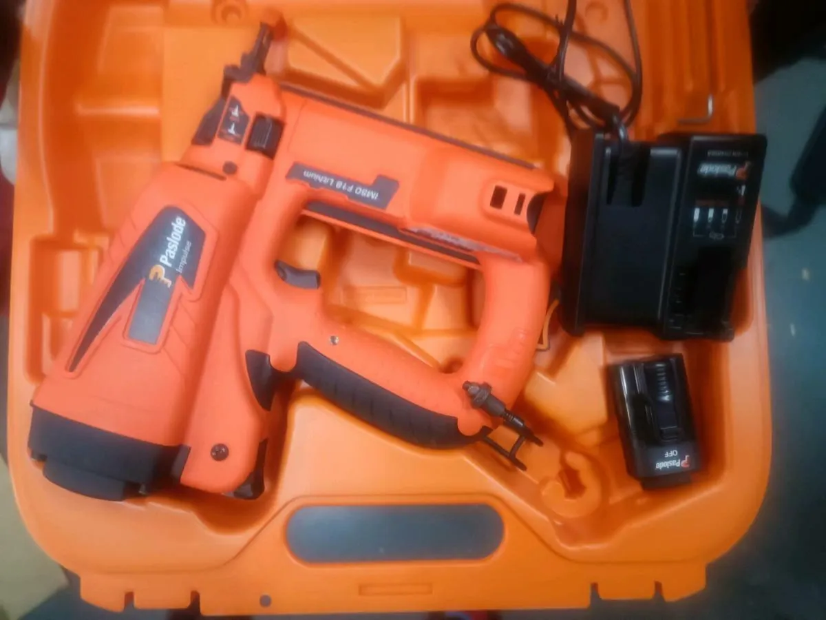 Paslode im50 f18 pin gun. Brand new