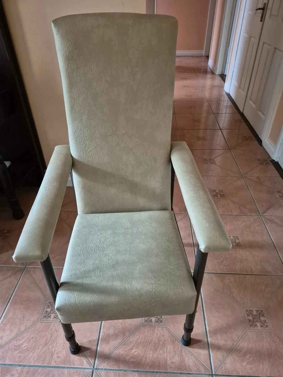Orthopaedic Chair - Image 1