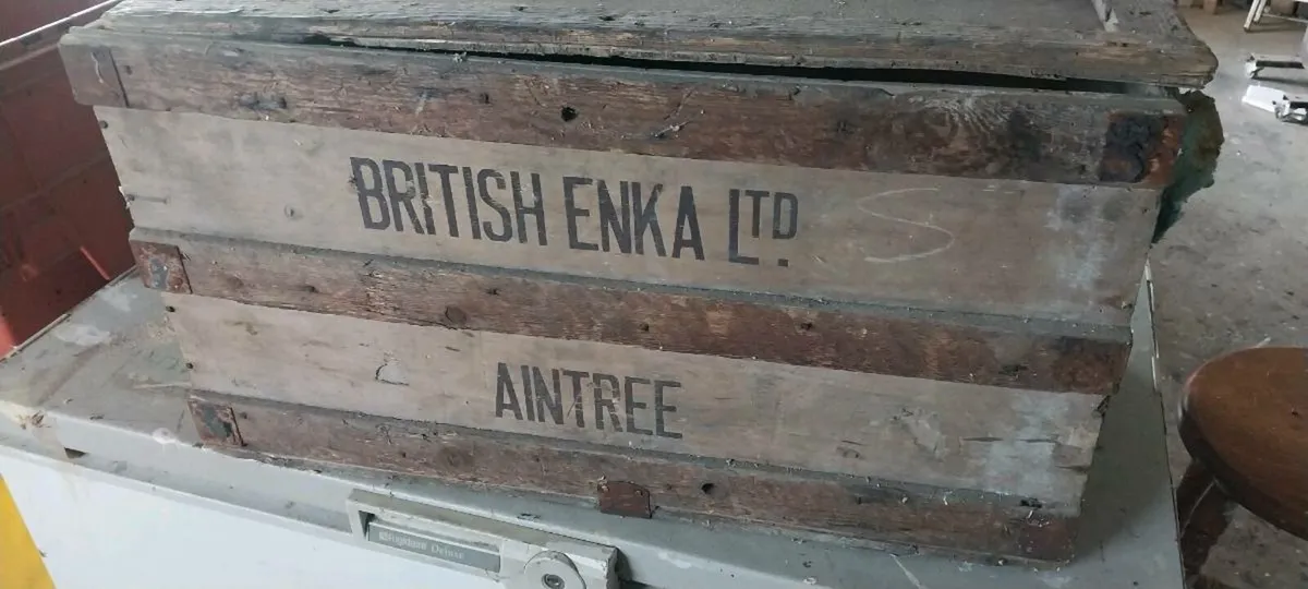 Storage  chest - Image 1