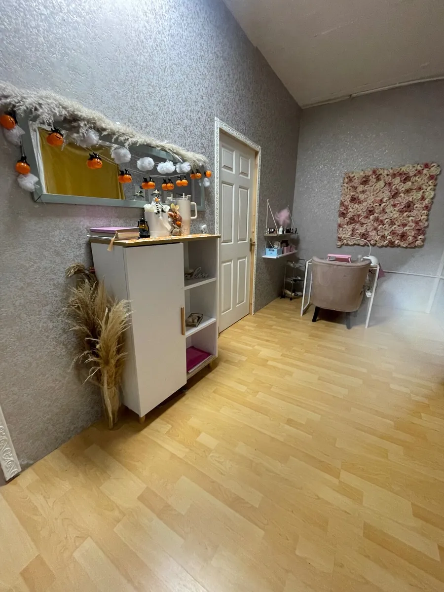 Beauty Shop+private room in Cork City Centre - Image 2