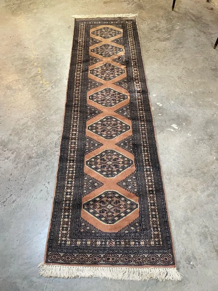 Beautiful Jardal Hand Knotted Runner - Image 1
