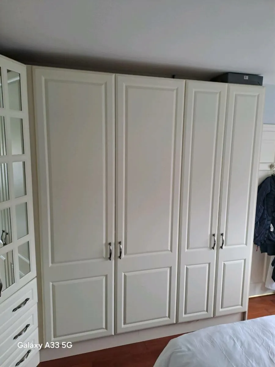 Wardrobes - Image 3