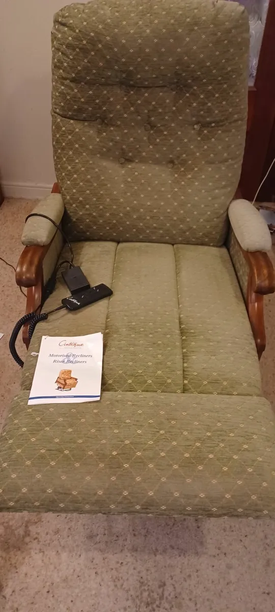 Reclining chair - Image 4