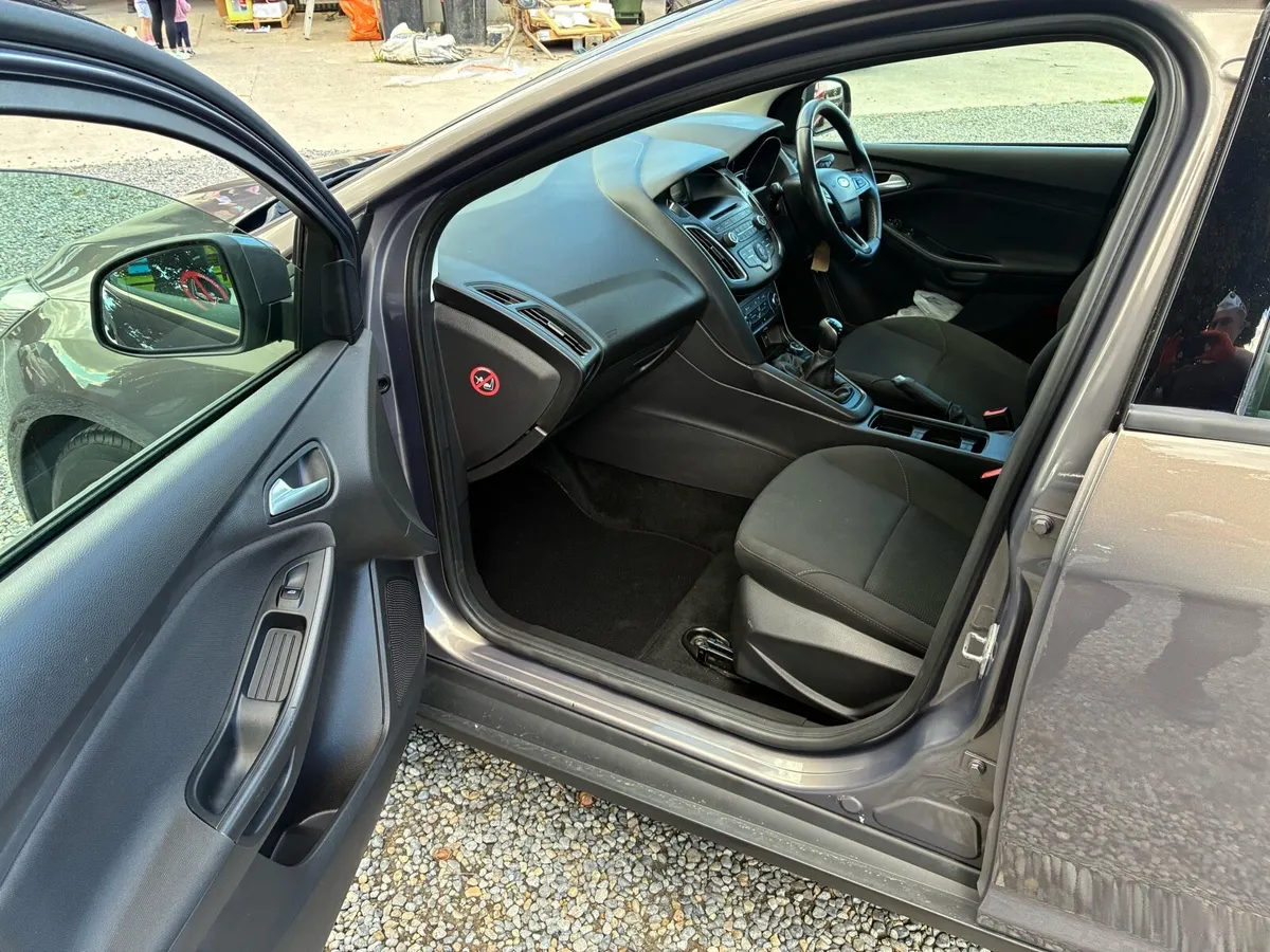 2016 Ford Focus - Image 2