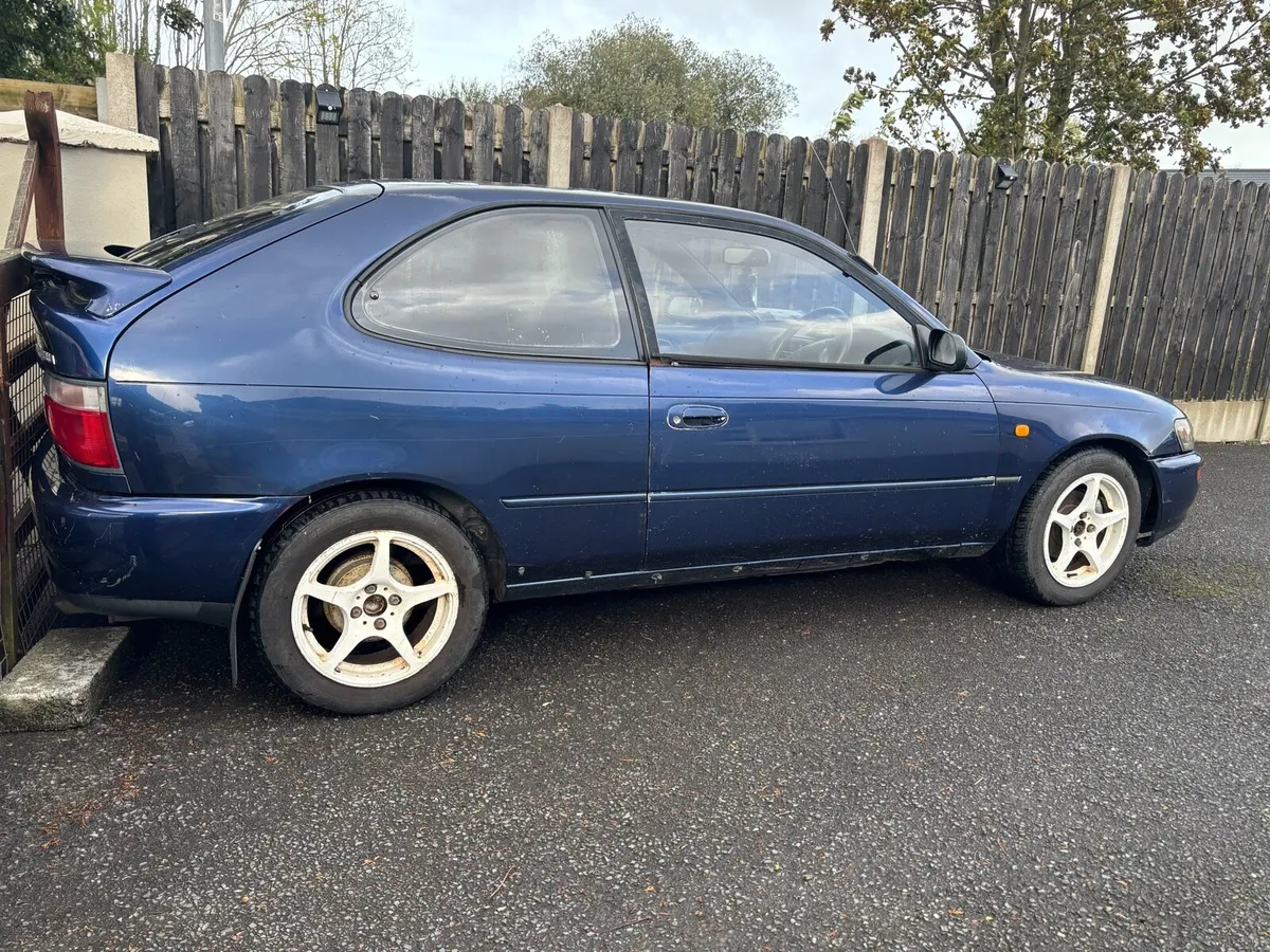 96 E10 Corolla - Image 3