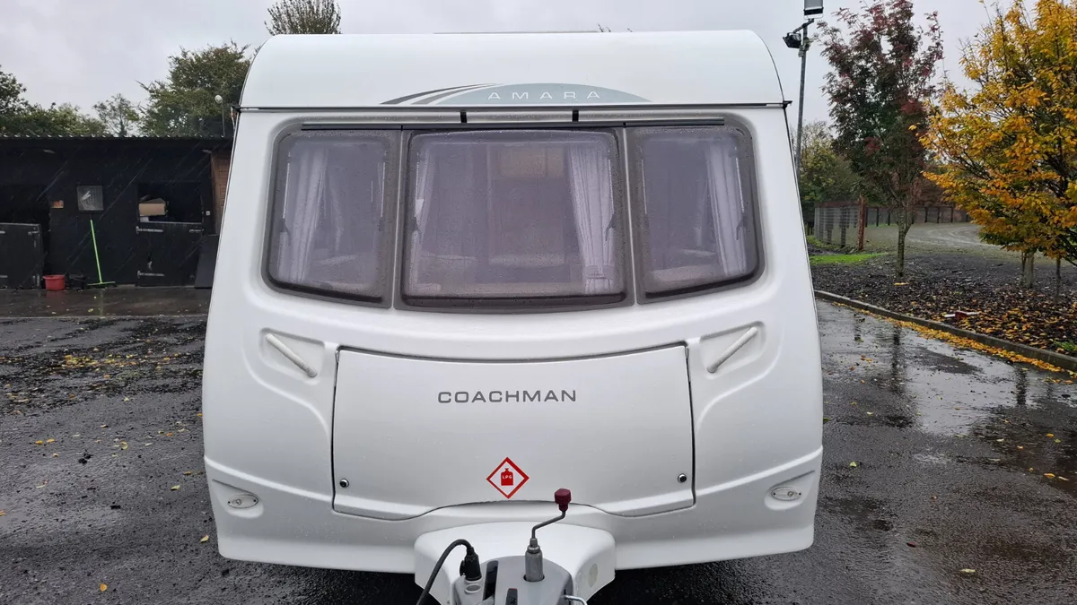 Coachman Amara Fixed Bed Caravan - Image 2