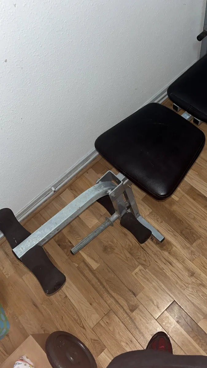 Gym weights & bench - Image 3