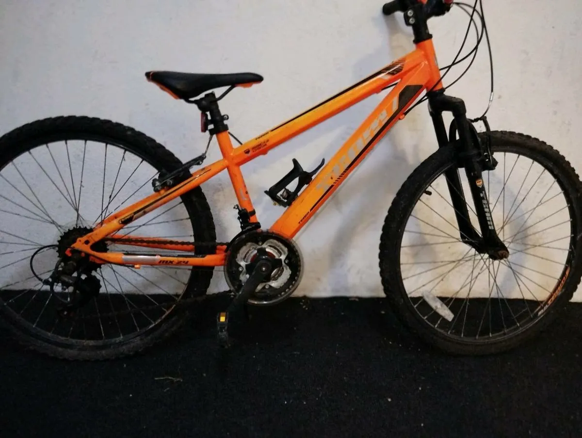 Kids 24inch bike - Image 4