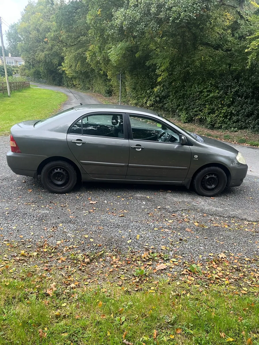 Toyota Corolla - Image 4