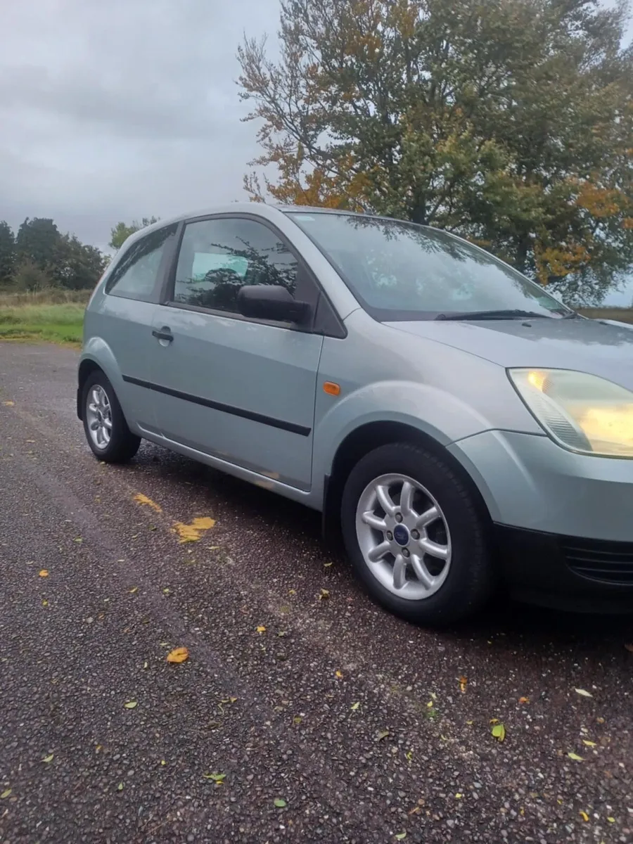 2003 Ford Fiesta - Image 3