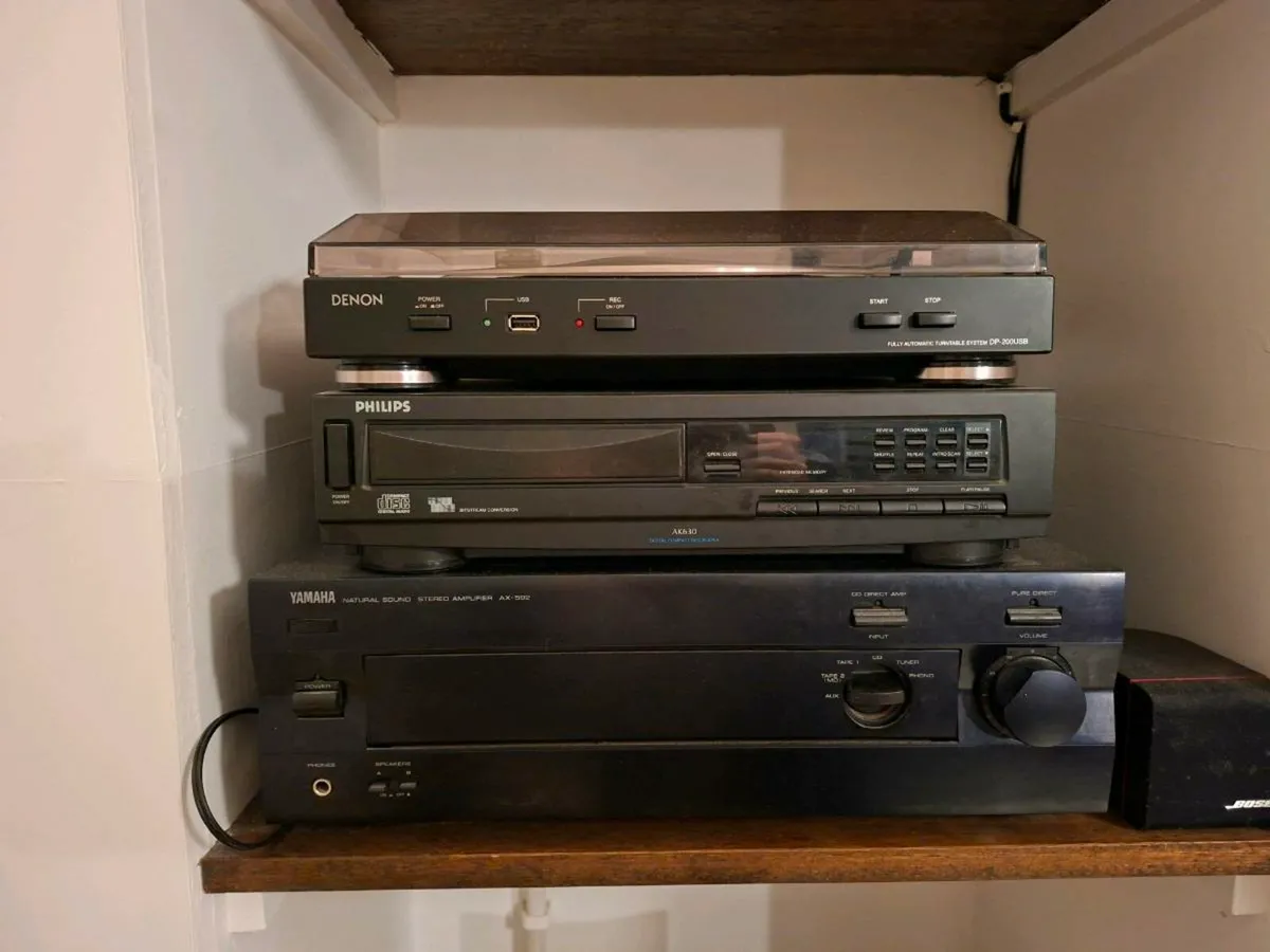 Stereo system - Image 1