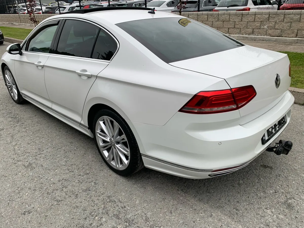 2016 Volkswagen Passat R Line diesel, Nctd 10/26 - Image 3