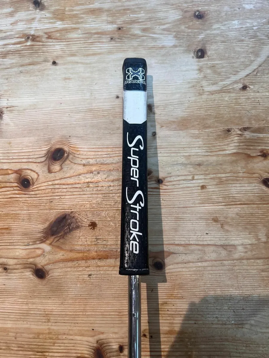 Odyssey Metal X 2 Ball Putter - Image 1